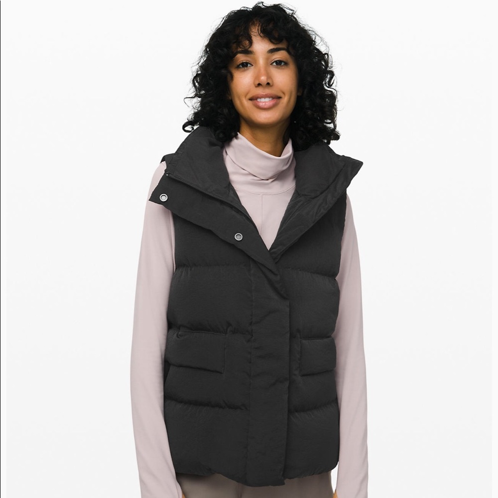 IN A FLURRY VEST ISO LULULEMON
